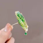 Green Lotus Leaf Water Droplet Brooch-1