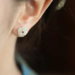 Imitation Hotan Jade Four Leaves Clover Studs Earrings-2