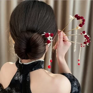 Red Rose U-Shaped Tassel Hairpin