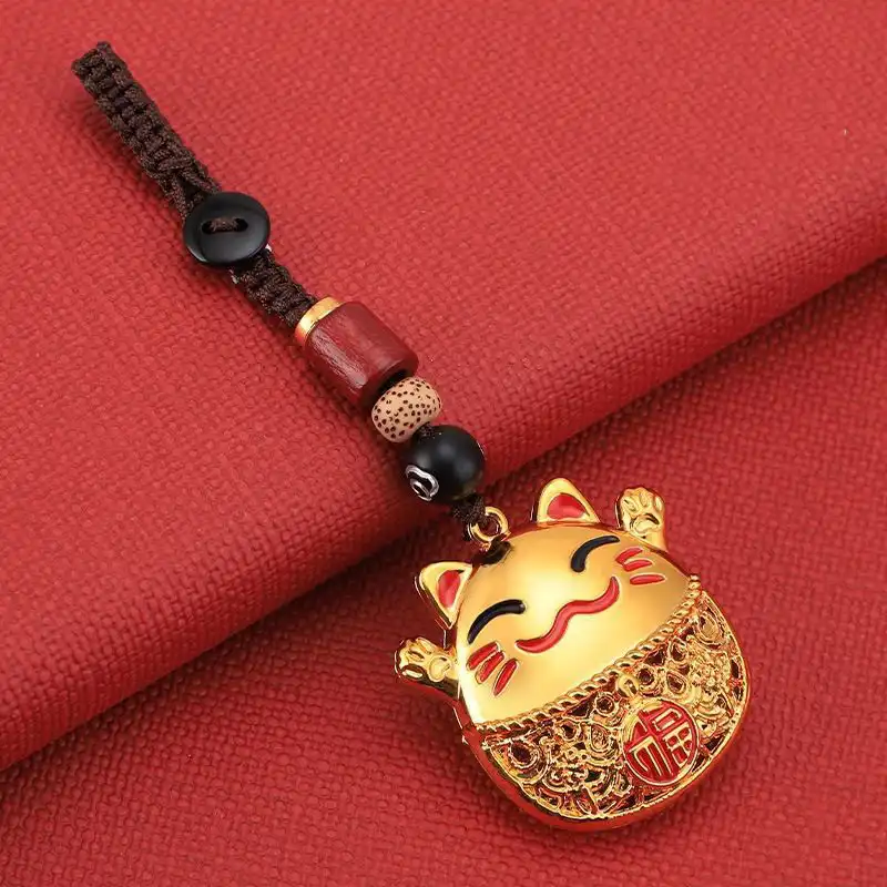 Lucky Cat Maneki Neko Keychain