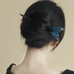Simple Fish Tail Hairpin-1
