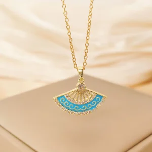 Hollow-out Fan Necklace Inlaid with Synthetic Zircon